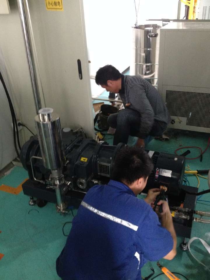 宁波某公司使用我公司锐昇干式螺杆真空泵干燥产品
